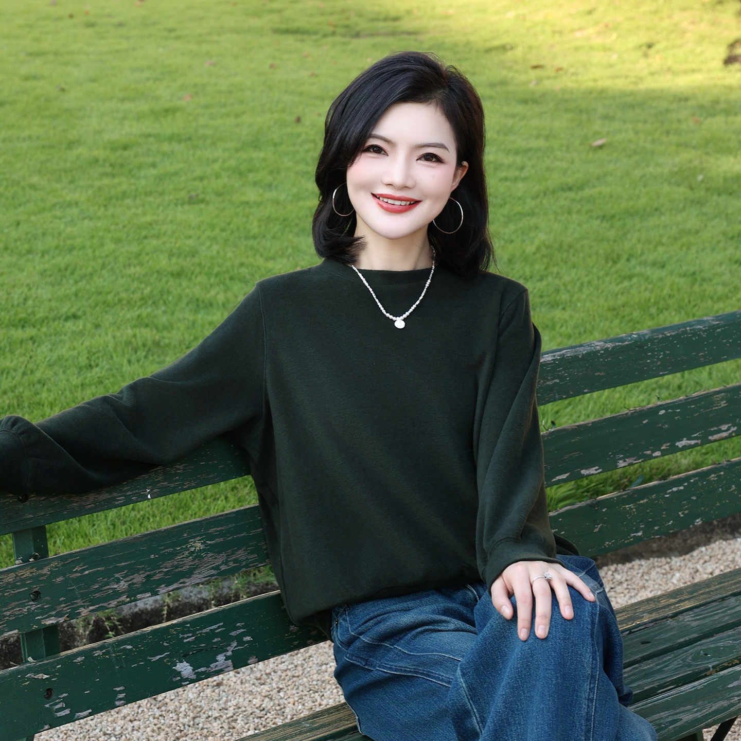 百搭圆领长袖加绒厚款卫衣