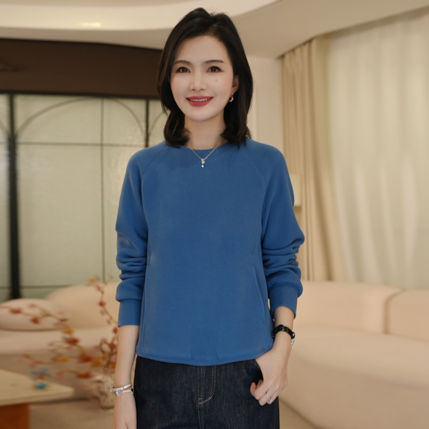 枫竺阿楠休闲百搭圆领磨毛绒卫衣