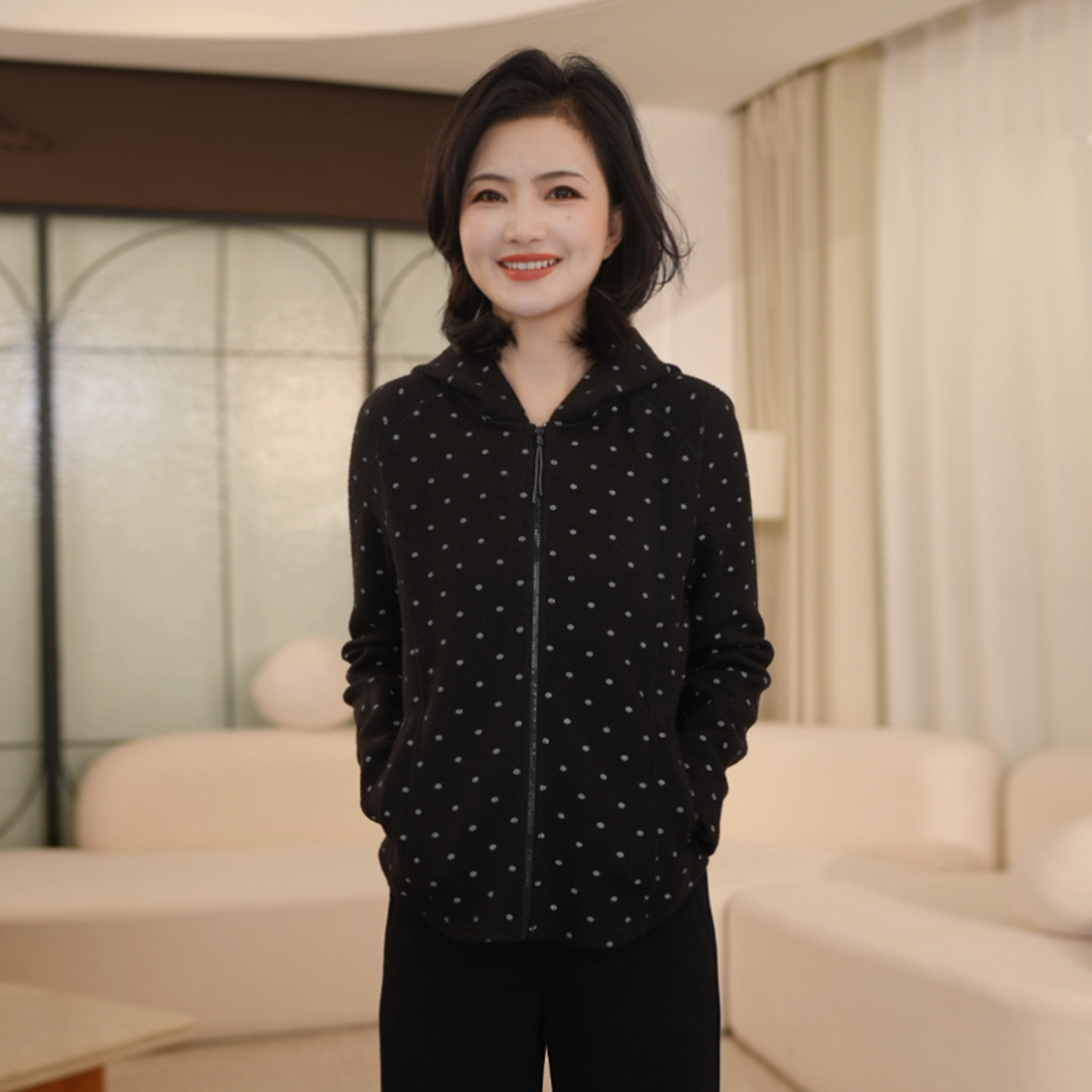 枫竺显瘦波点连帽拉链长袖卫衣开衫女2025冬季新款洋气厚款外套,女装/女士精品,卫衣/绒衫,淘宝优惠券,粉丝福利购,淘宝优惠卷