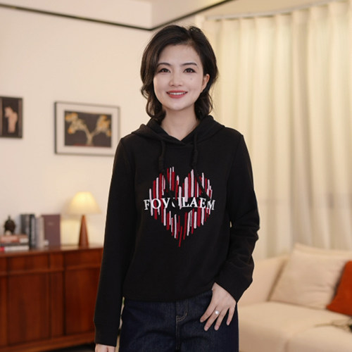 纯色连帽绣花抽绳长袖卫衣秋季女