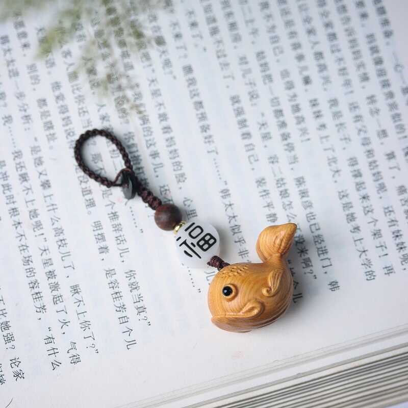 速发崖柏木雕鲸鱼汽车扣可爱挂件情侣手机链男创意挂饰