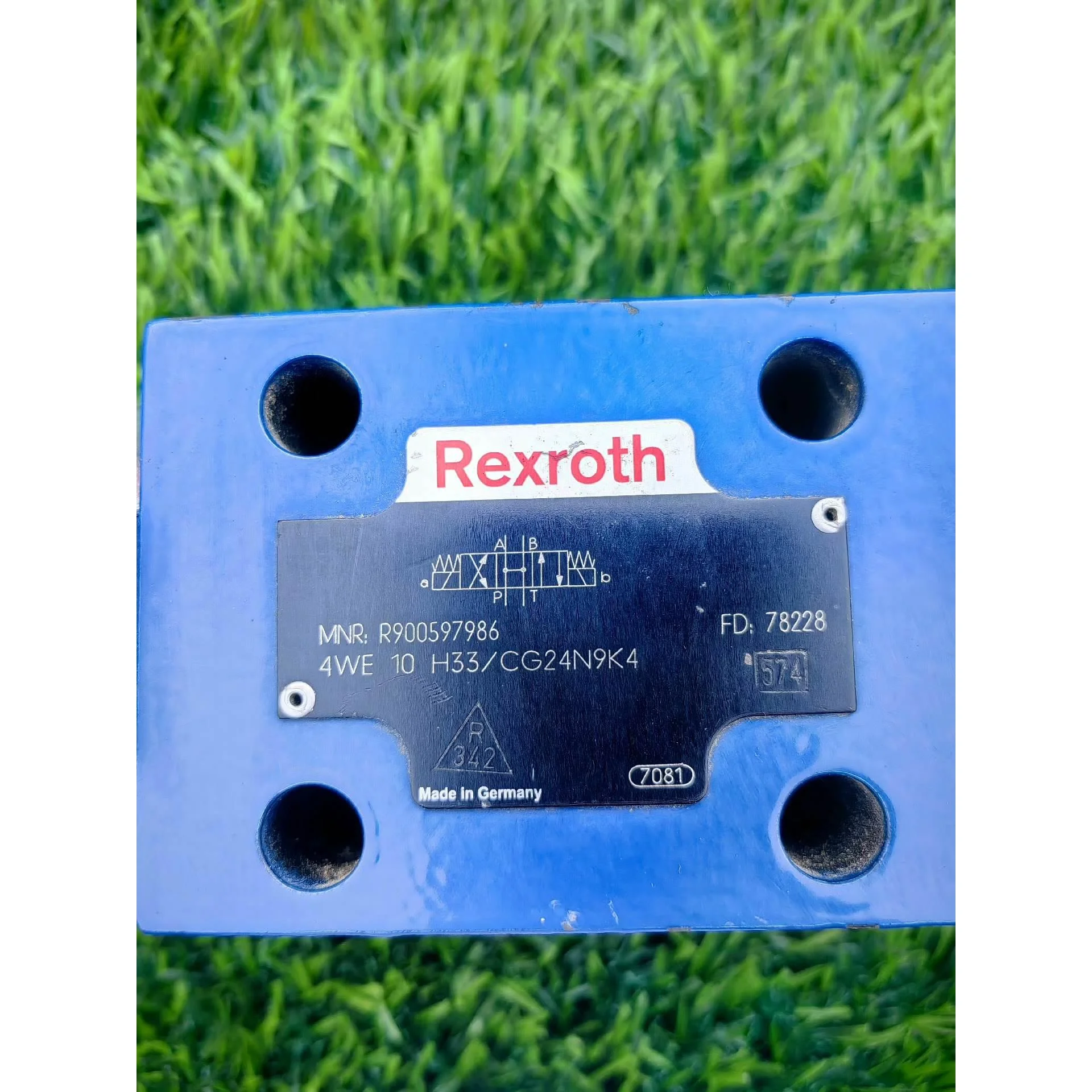 非标价4WE10H3X/CG24N9K4力士乐直动式方向阀Rexr议价