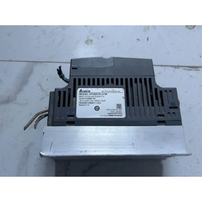 非标价台达VFD-EL变频器VFD007EL21W，0.75KW议价