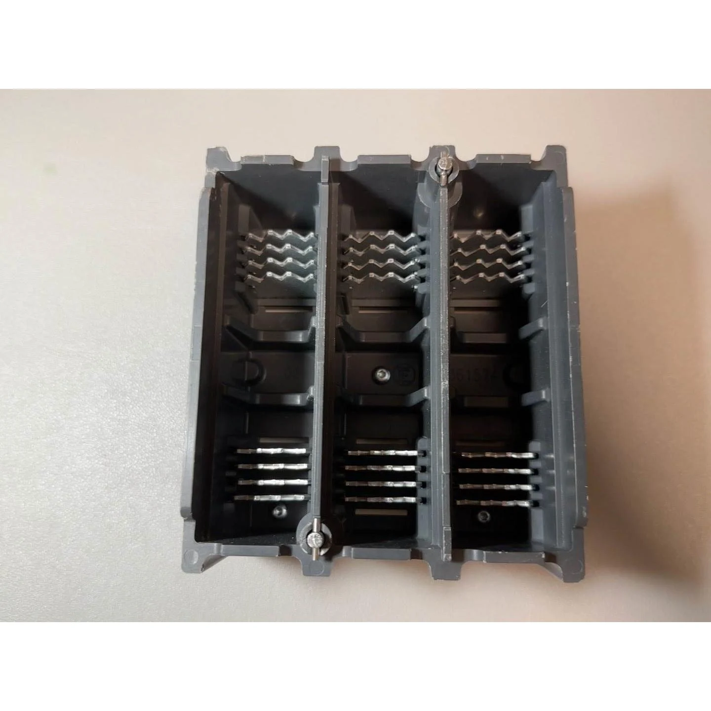 非标价施耐德全新LC1D205灭弧室，数量5个，单价100元议价