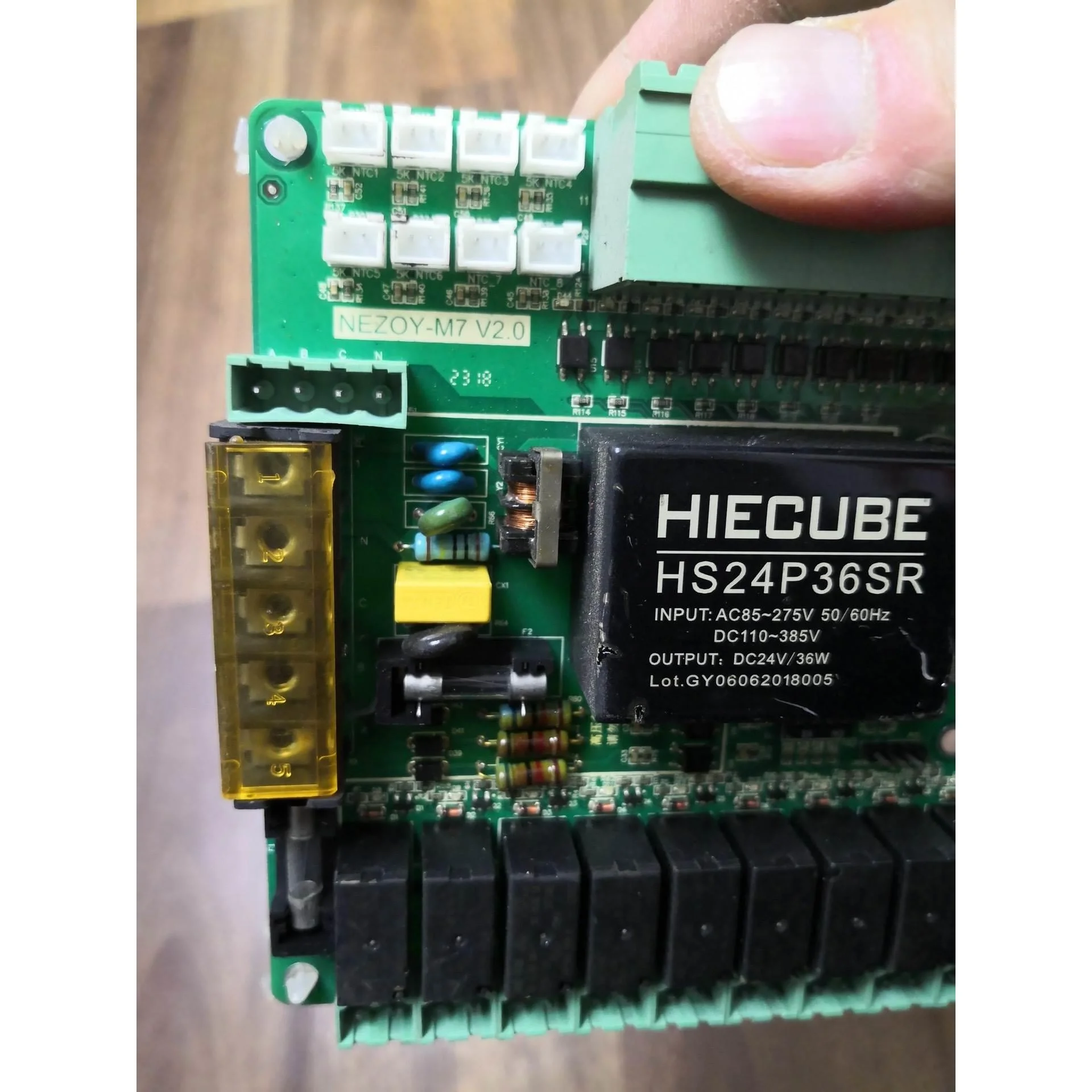 非标价NEZOY—M7，STM32F103 VCT6，HS24P3议价