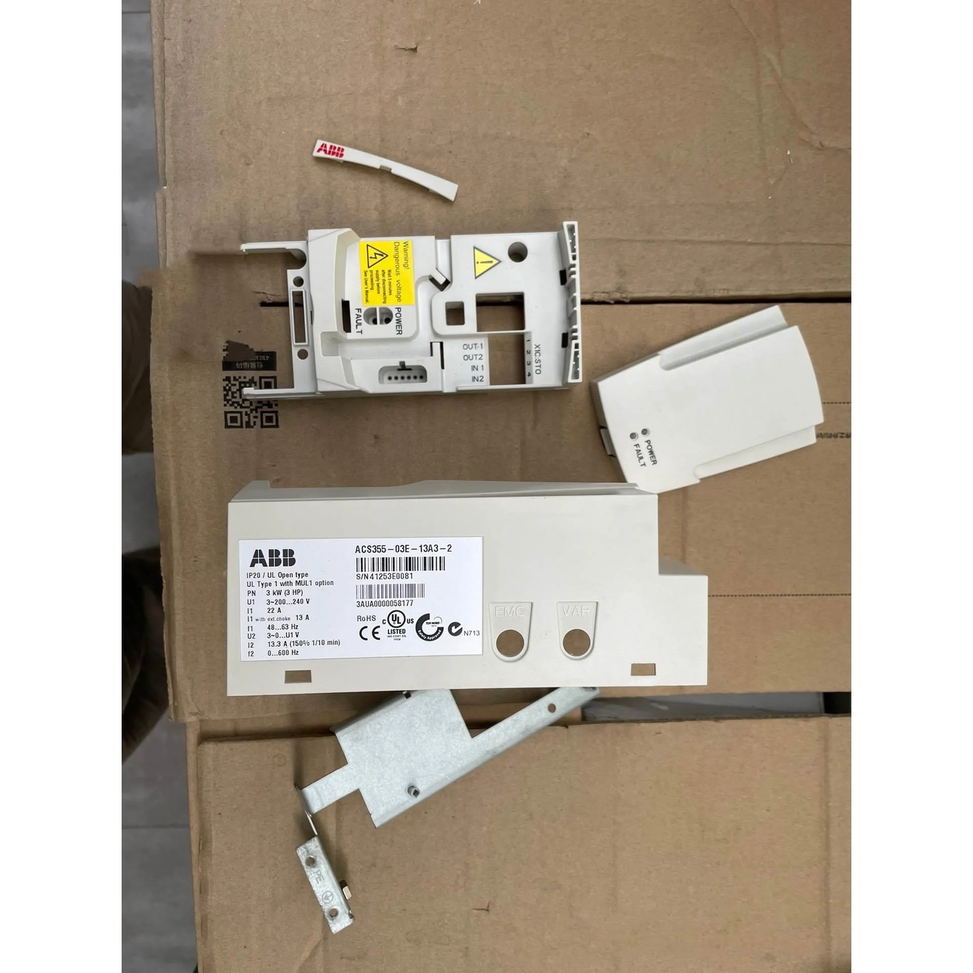 非标价ABB变频器外壳 ACS355-03E-12A3-2，实图拍议价