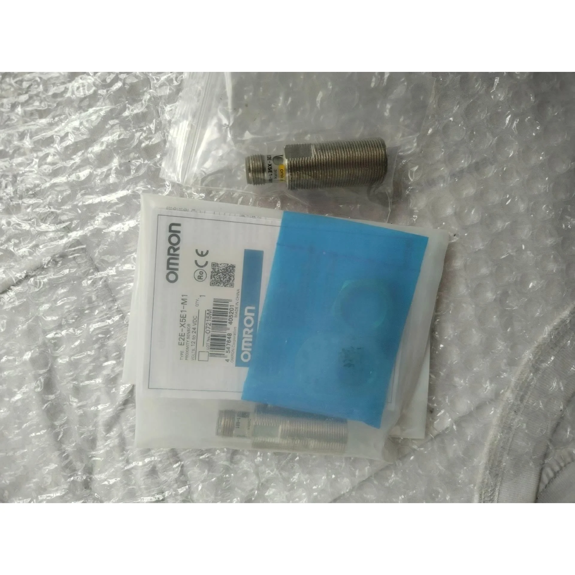 非标价OMRON转速传感器 E2E-X5E1-M1 1全新原议价