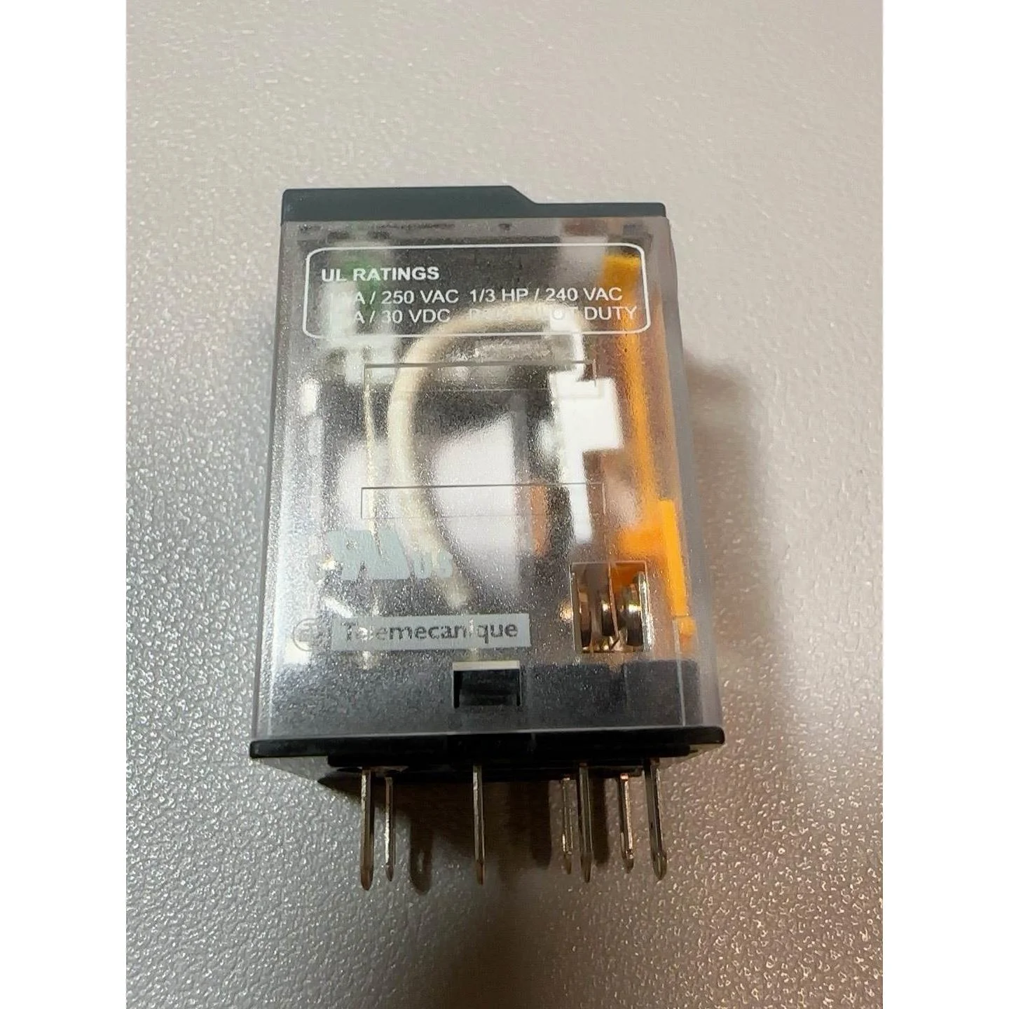 非标价施耐德全新RXM2CB2P7，数量1个，单价13.45元议价