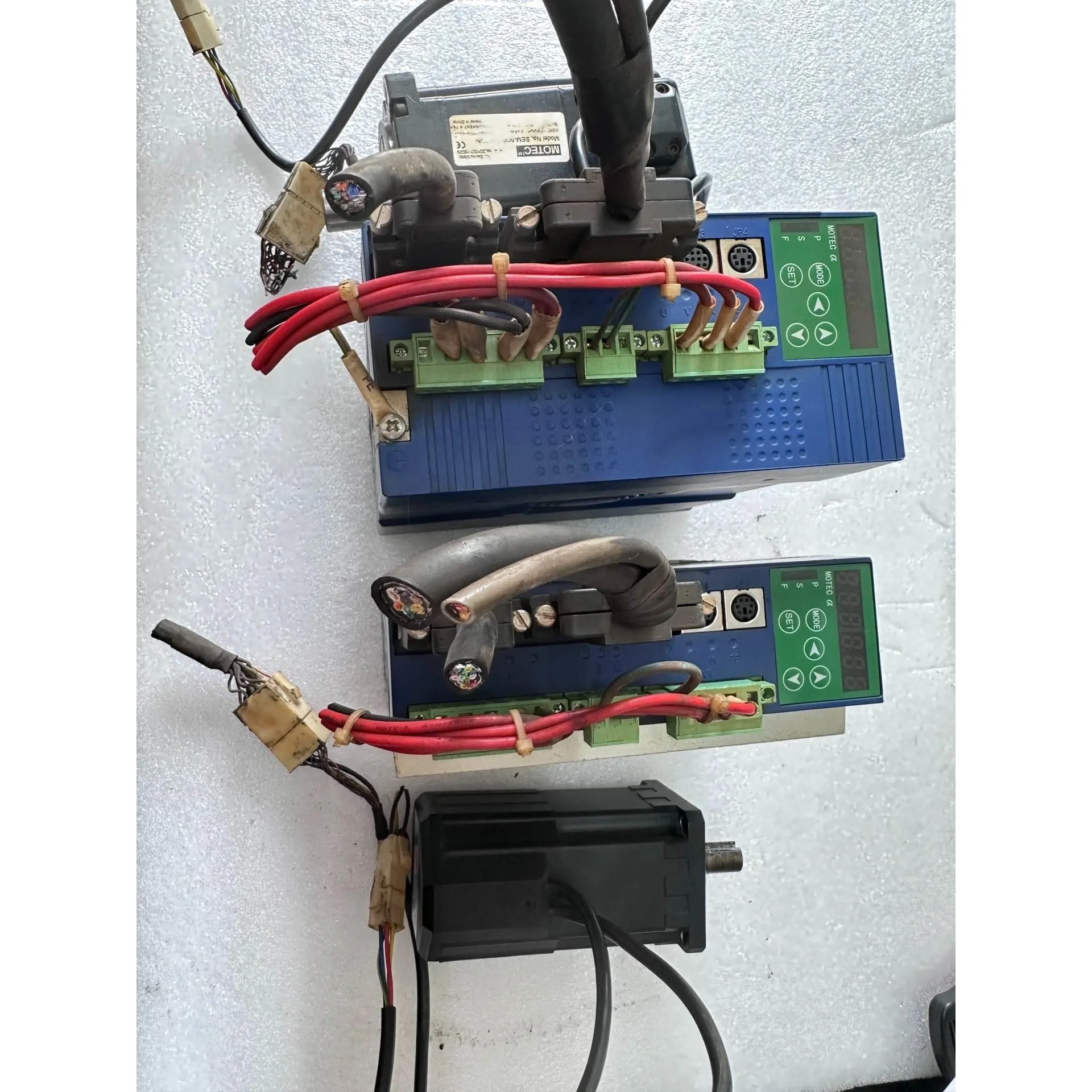 非标价MOTEC SED-0823/30伺服驱动器 ，带电机SEM议价