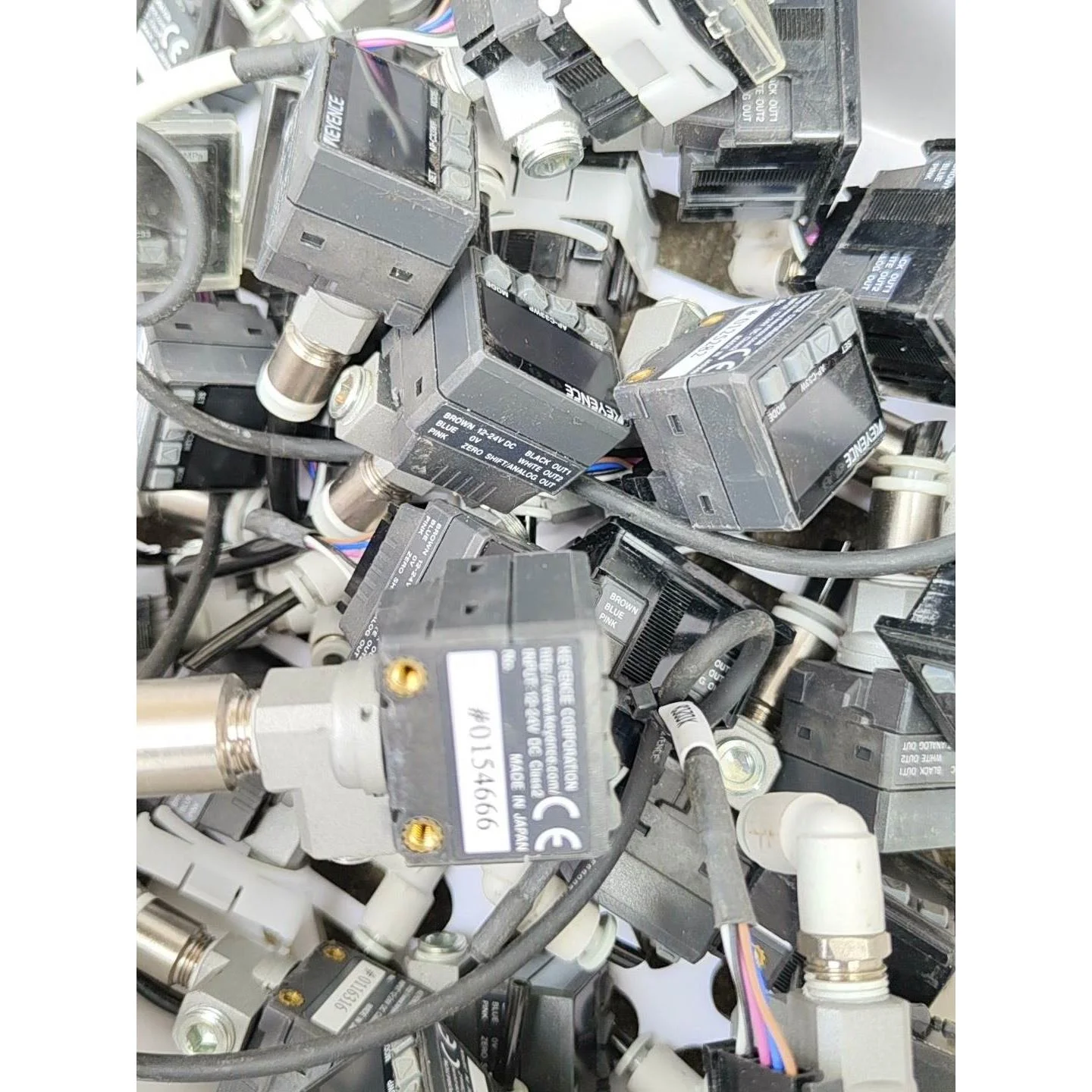 非标价KEYENCE基恩士AP-C33WP压力开关压力控制传感器数议价