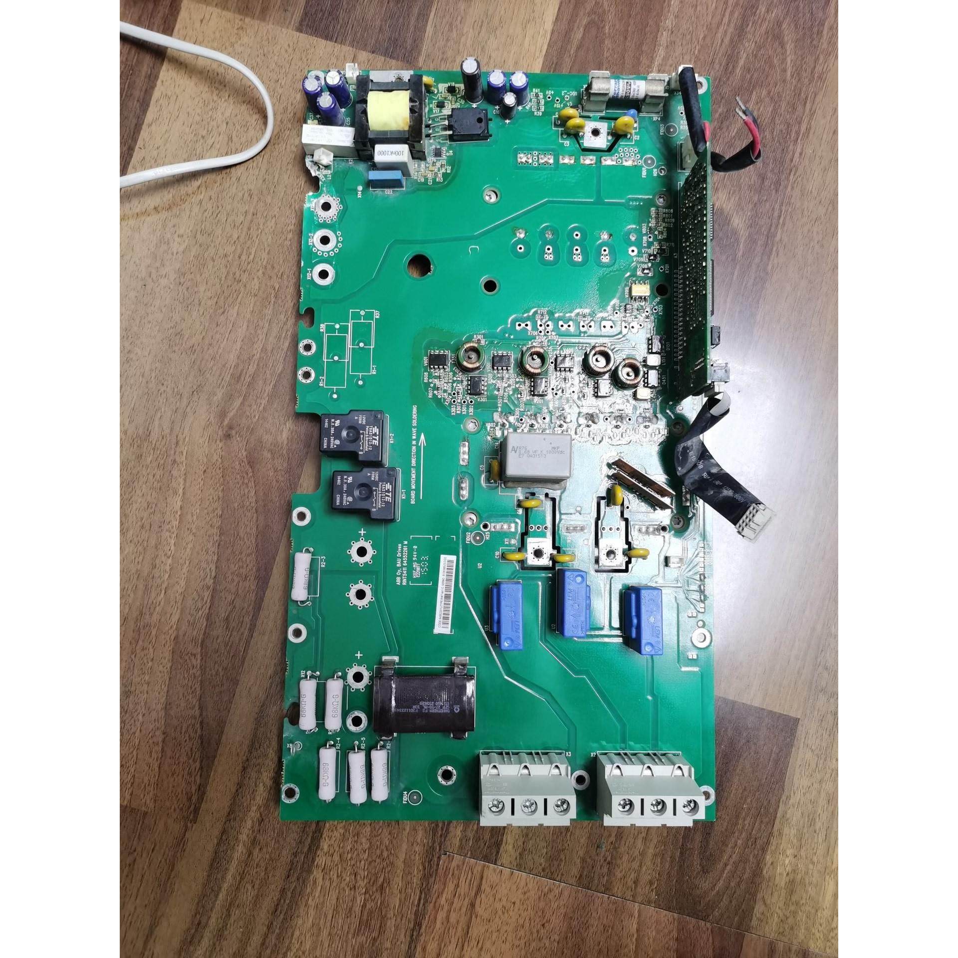 非标价ABB变频器ACS800系列，电源驱动版RINT-5411C议价