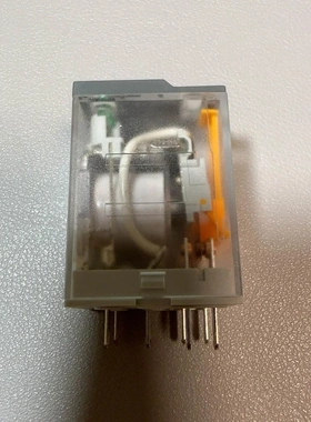 非标价施耐德全新RXM2LB2FD，数量6，单价13.93元议价