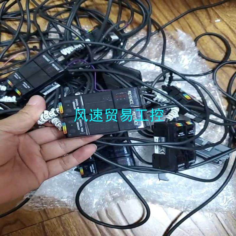 非标价KEYENCE CZ-V22A 10个 CZ-V21A已出议价