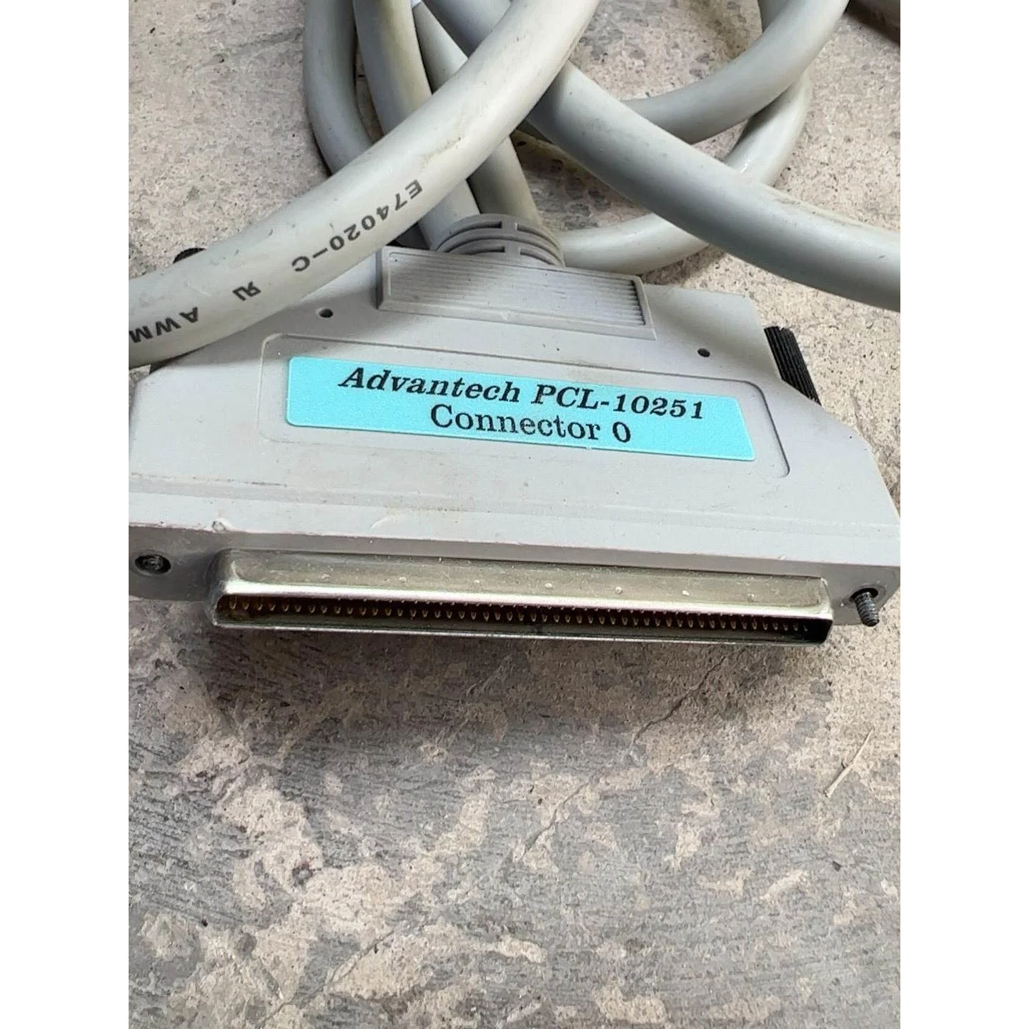 非标价PCL-10251-1E-2E研华运动控制卡专配线缆，一拖二议价