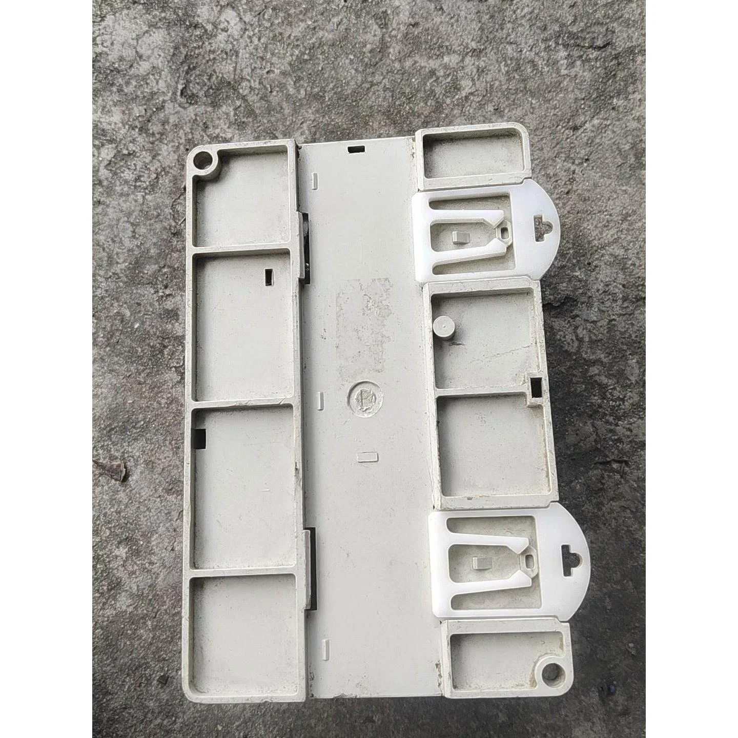 非标价台达PLC DVP32EC00R2议价