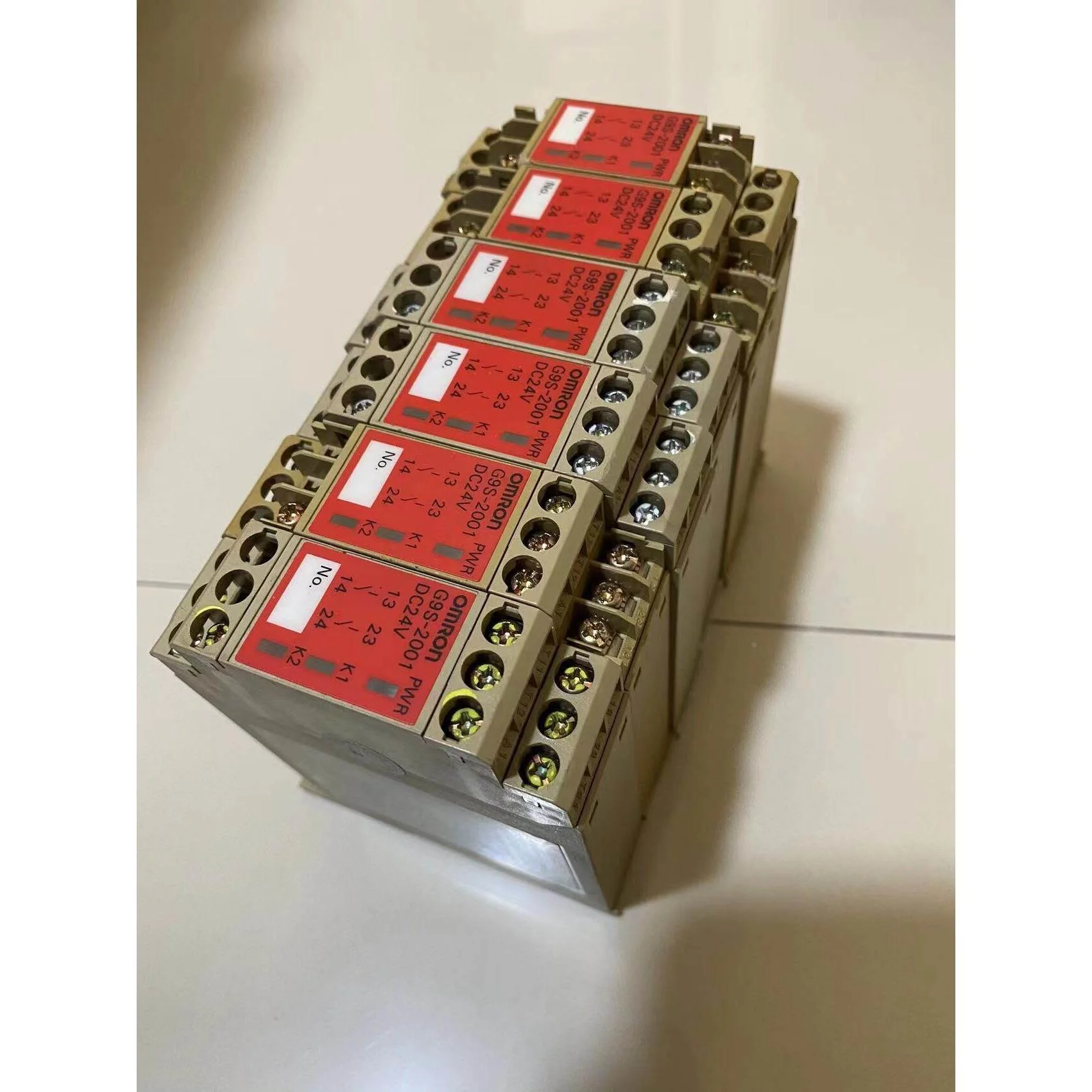 非标价欧姆龙G9S-2001 DC24V安全继电器，二手拆机，不退议价