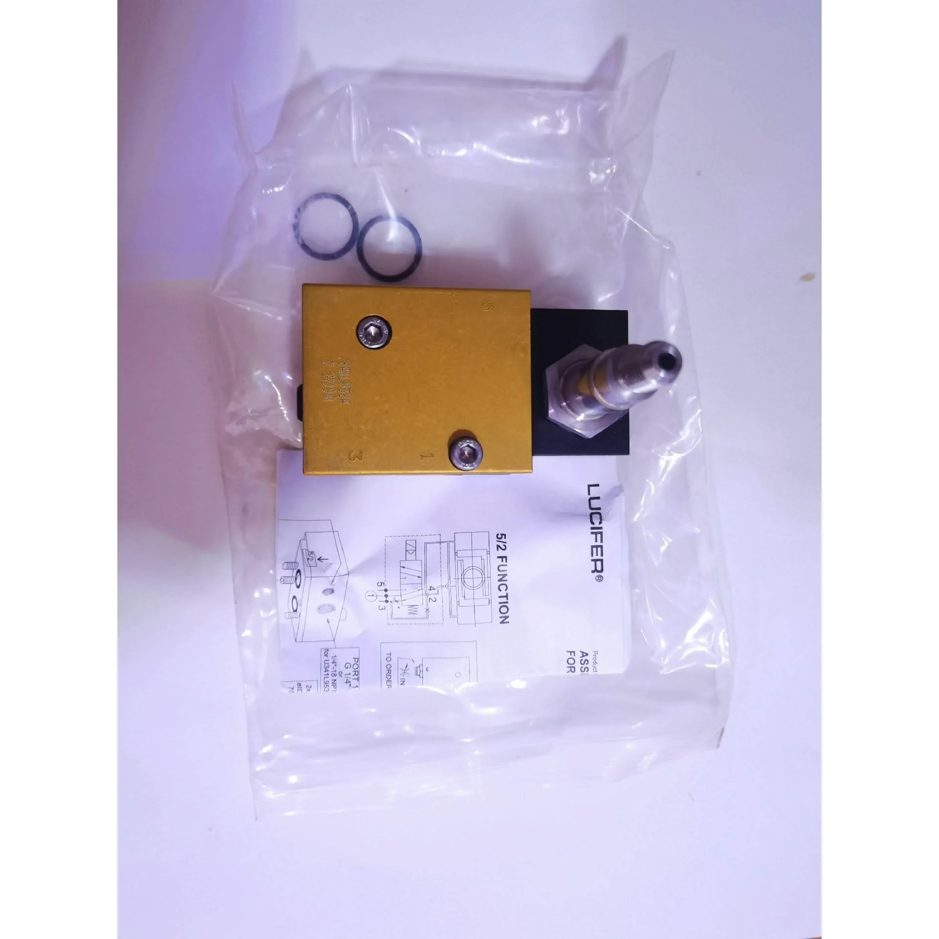 非标价美国 PARKER电磁阀 341L9534议价