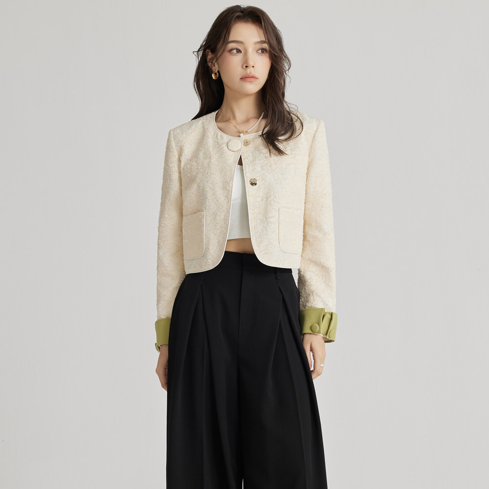 小谷粒精致提花短外套女2024春新款盘扣小个子时尚气质新中式上衣
