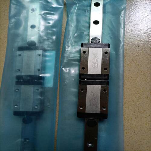 ARiS精密导轨SG12L2R-545L-10-10，全新原