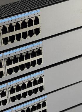 华为 CE5855-24T4S2Q-EI 24口千兆4个SF