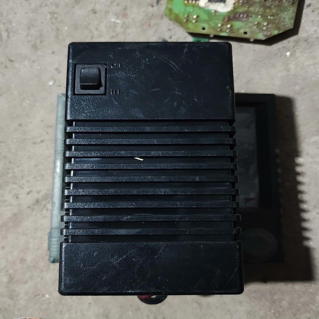 奇力速SKP-B32LH电源盒，成色八九成新，裸机，不带电源