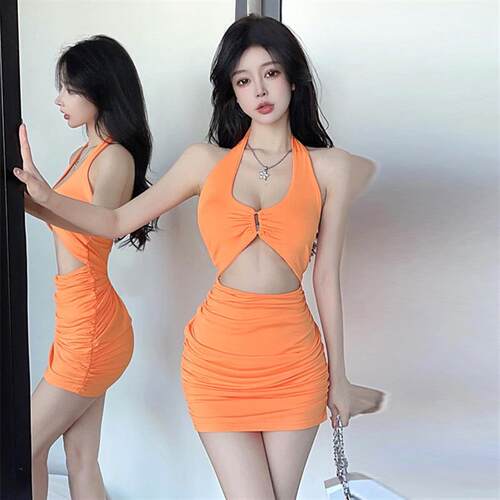 格格家 网红性感纯欲少女V领低胸挂脖小心机镂空时尚包臀连衣裙潮
