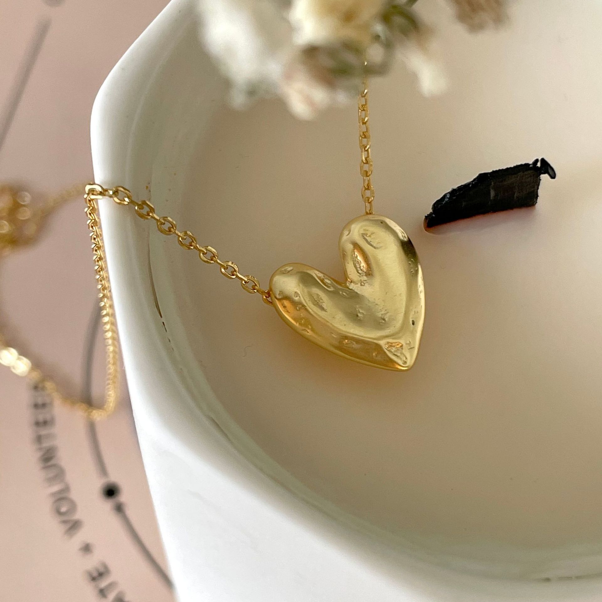 日系设计师topwhit 925银项链异形磨砂爱心项链ins个性颈链