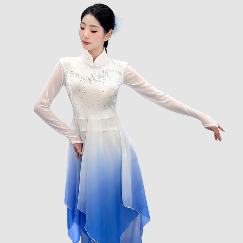 新款古典舞服装秧歌飘逸演出服