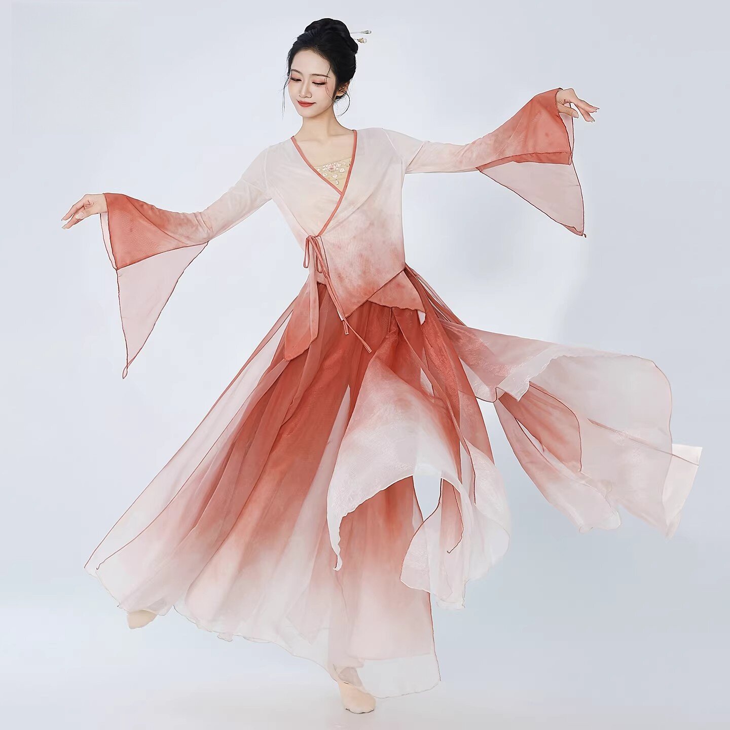 新款古典舞蹈服国风新中式仙气飘逸纱衣渐变晕染裙裤中国舞表演服