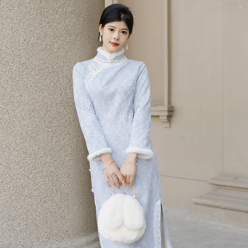 挽苏蓝色冬款旗袍2025新款改良年轻款少女加绒加厚长袖连衣裙秋冬