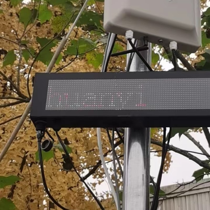 渣土车沙石场不停车刷卡自动抓拍监控系统土石方车辆考勤计数器u6