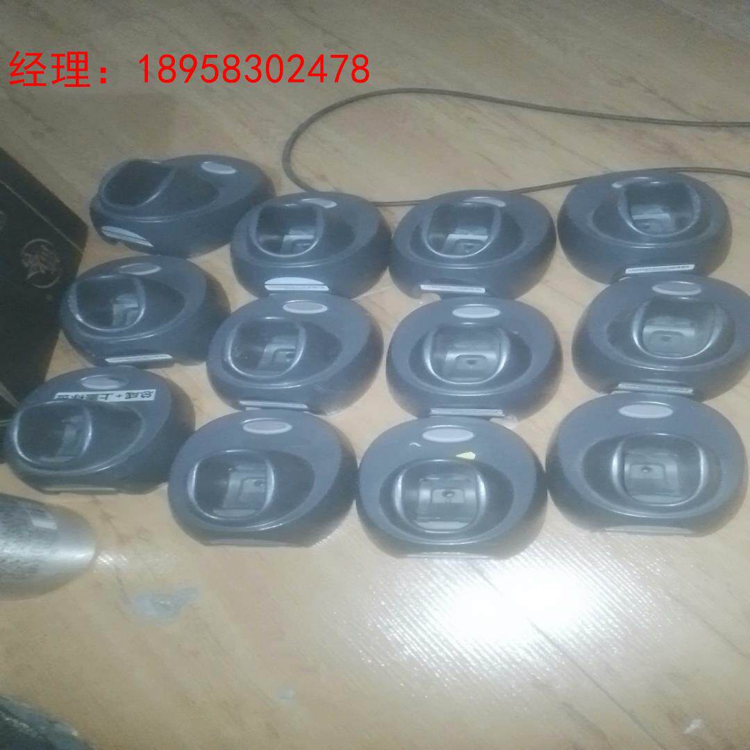 霍尼韦尔无线扫描枪底座12个，接串口数据线接外接五伏电，正常