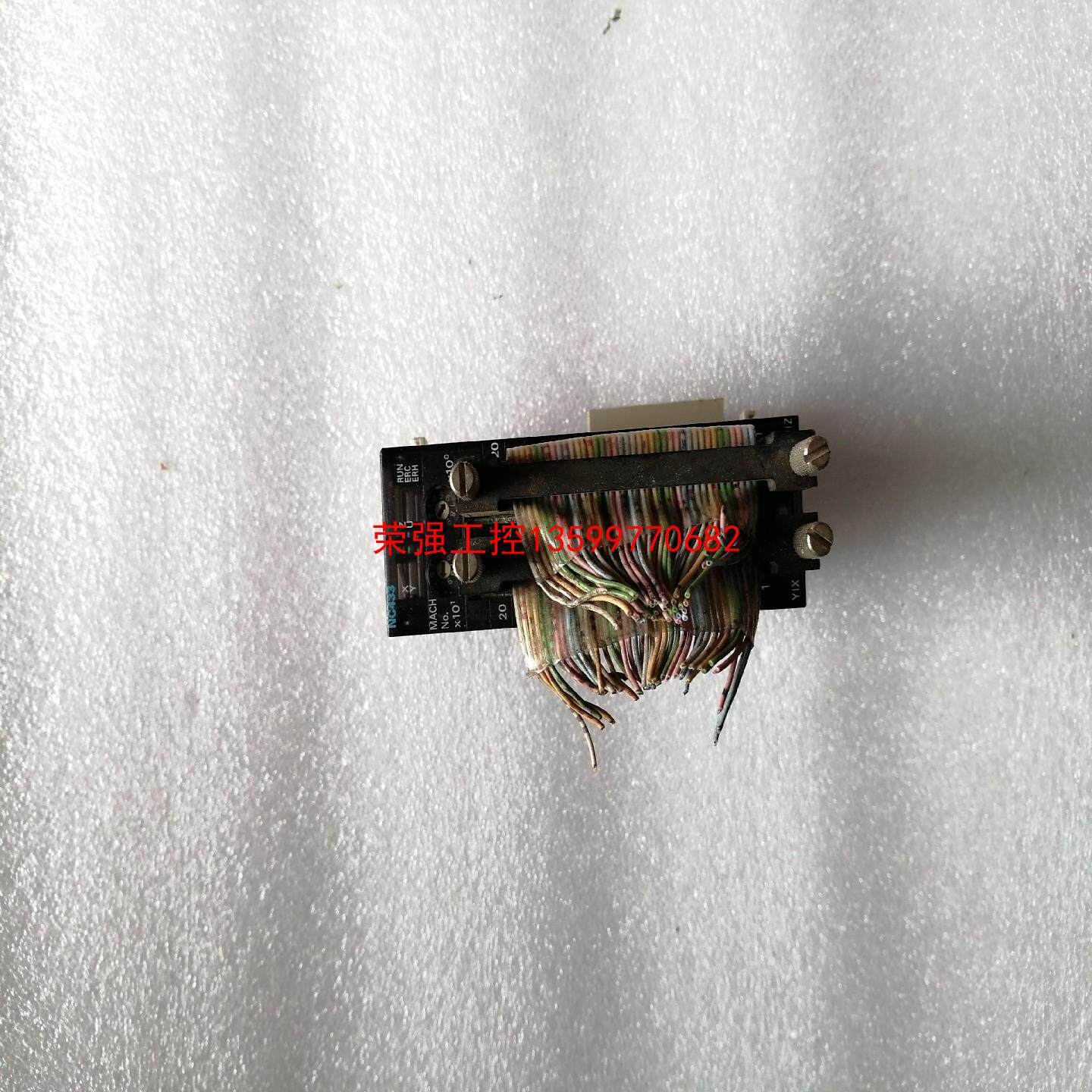 【荣强工控】欧姆龙PLC模块CJ1W-NC433，，下壳有点破损