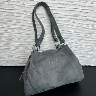 韩国小众ason麂皮流浪包女秋冬2026单肩腋下包机车包通勤手提包