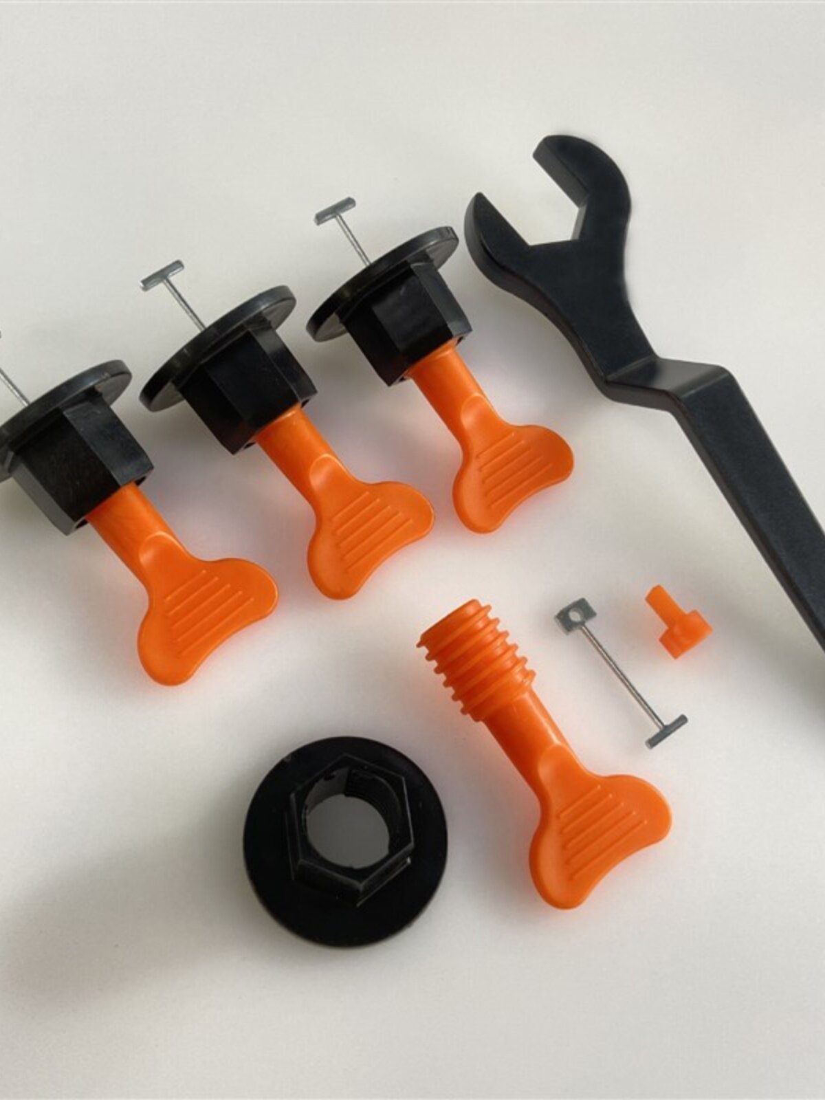 新品瓷砖找平器调平器 铺砖找工具重复使用z瓷砖贴平器