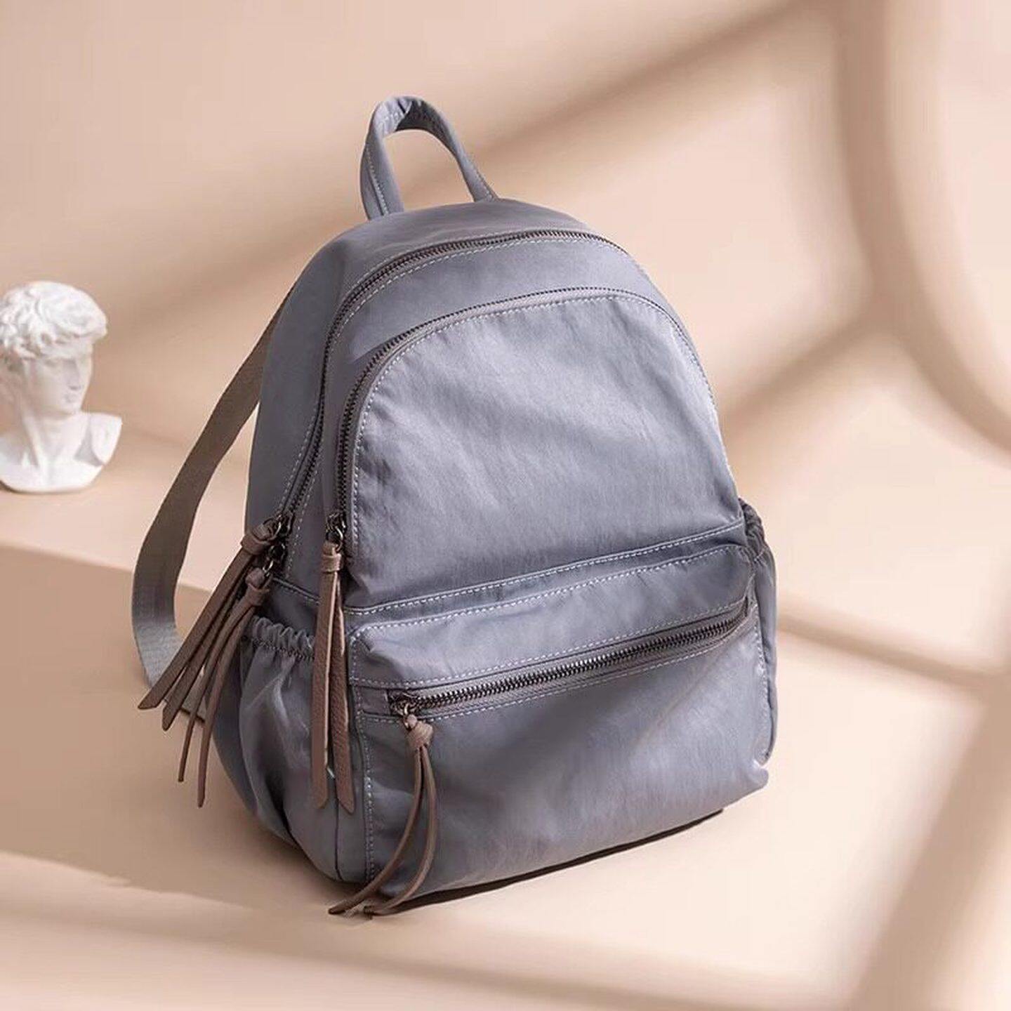 香港IT HKins高级感通勤双肩包女大轻便防水2026新款小众旅行背包