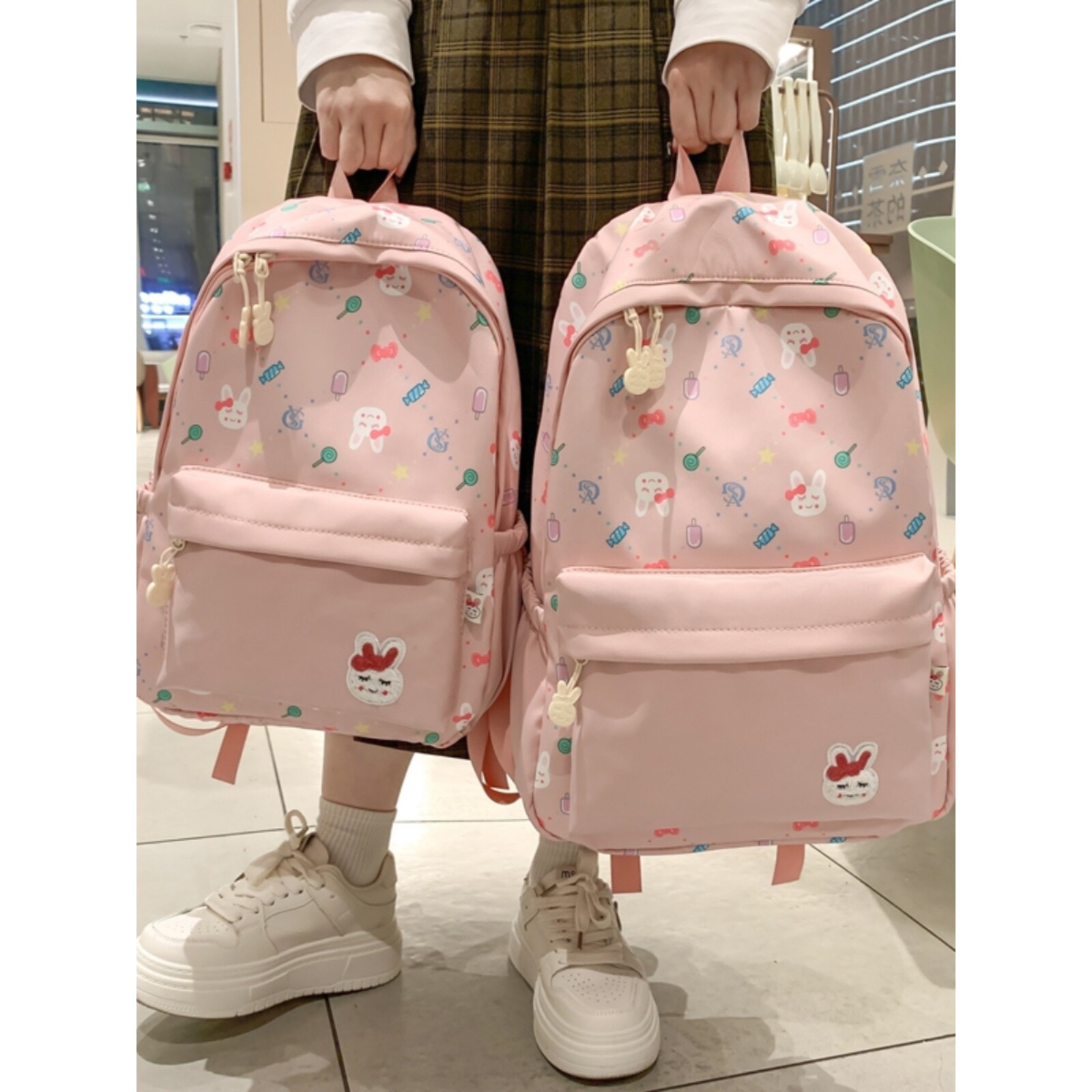 法国儿童背包女孩外出旅游轻便研学双肩包潮小学生书包1-3-6年级