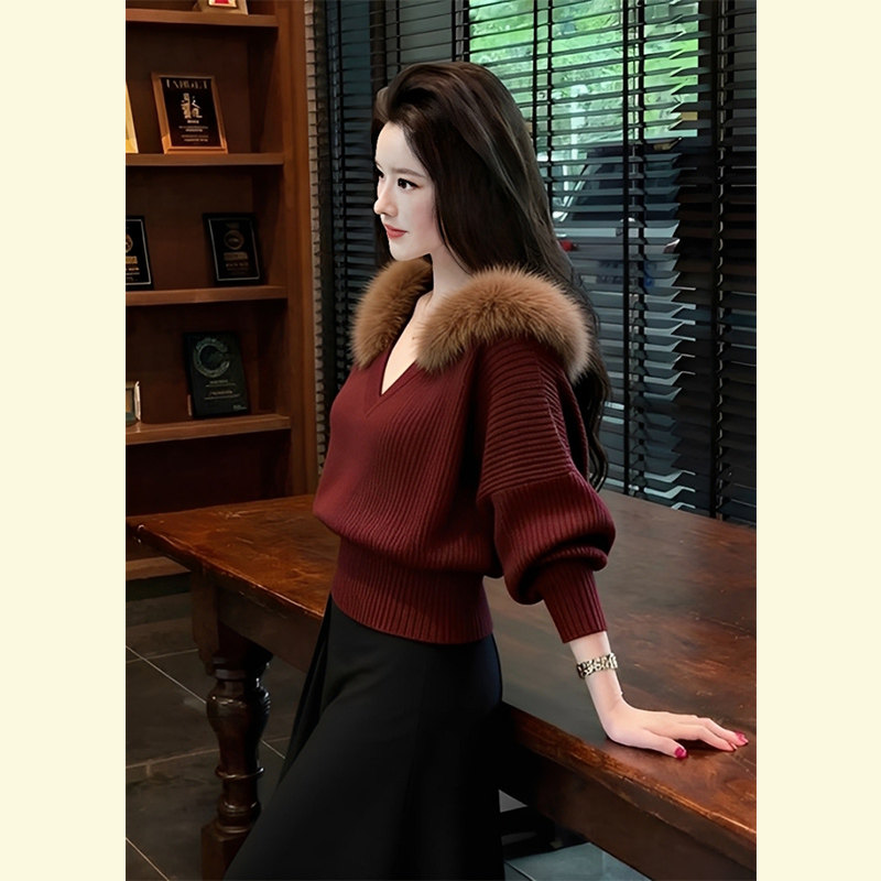 新年圣诞穿搭奶呼呼软糯慵懒风宽松毛领红色v领针织衫毛衣女秋冬