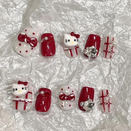 显白新款穿戴红色美甲爆