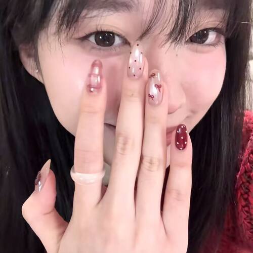 纯手工儿童穿戴甲女童美甲酒红蝶影猫眼波点蝴蝶结小苹果红色新年