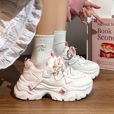 女童时尚轻便运动鞋2026春秋爆款潮酷厚底增高老爹鞋中大童小白鞋