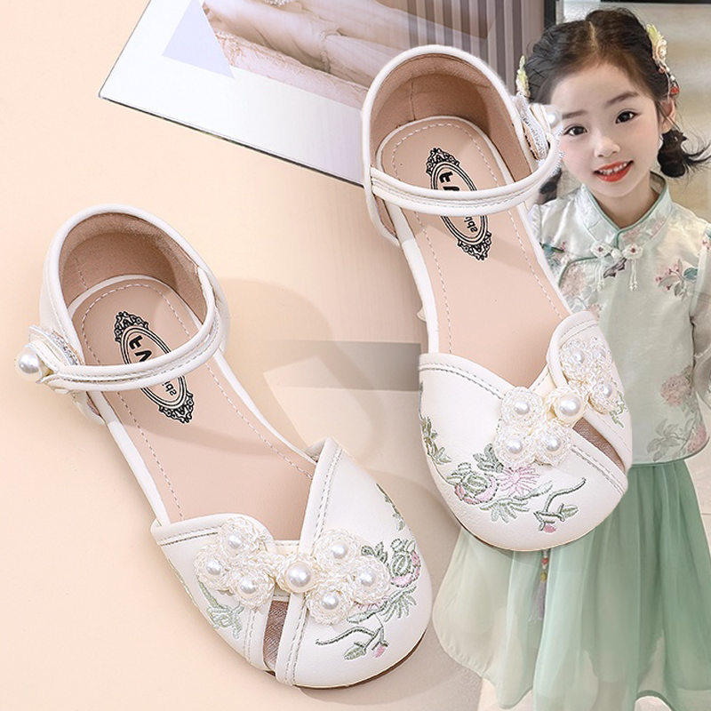国风女童皮鞋2025春季新款儿童公主鞋女孩汉服单鞋绣花休闲鞋软底