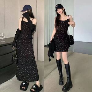 2026年新款秋季穿搭黑色碎花吊带连衣裙子女夏季茶歇法式气质长裙