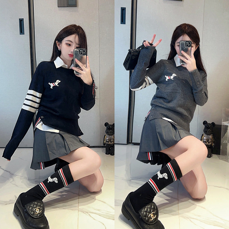 学院风可爱狗狗上衣女2023新款TB减龄设计感百搭韩版长袖针织套头