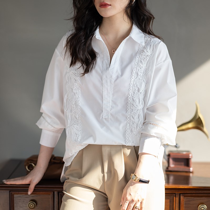 极速妈妈装镂空绣花白色长袖衬w衫女士春秋2025新款春装衬衣女宽