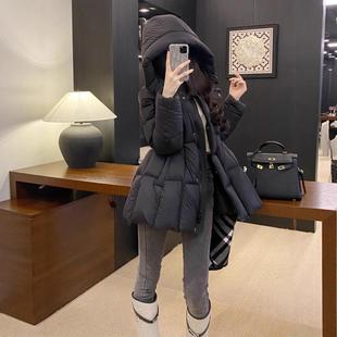 MM明摩羽绒服在逃公主泡芙高级感冬季修身收腰短款女装显瘦小个子