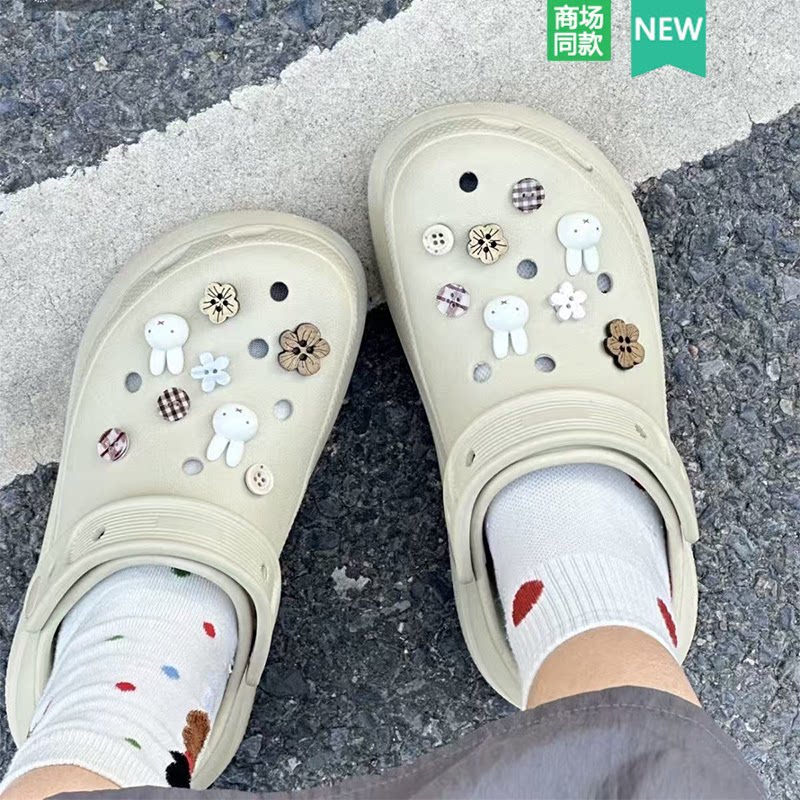 适配Crocs洞洞鞋配饰纽扣兔子图片