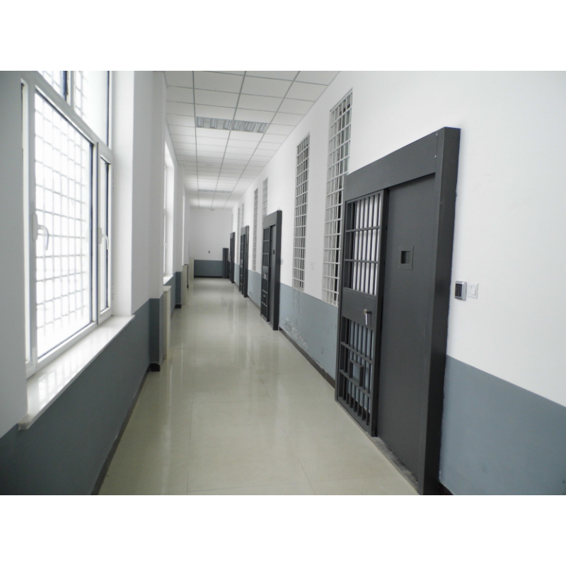 留所监狱监室门贴合强密闭强看守所门监舍手动平开钢制一框双门