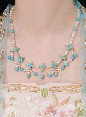 古装坦领绿松石项链配饰