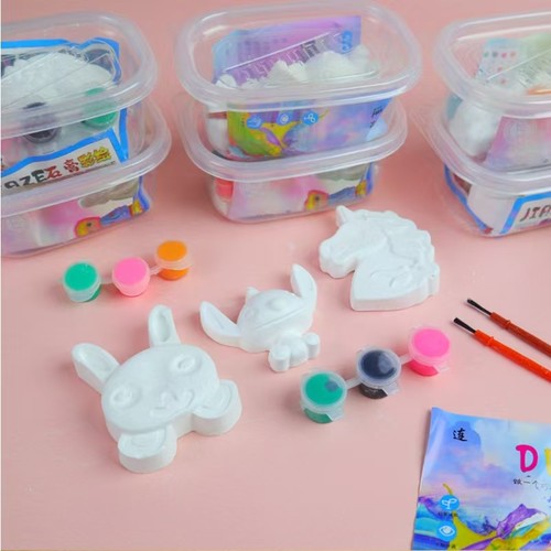 1盒儿童DIY石膏娃娃手工涂鸦画画彩绘幼儿园小玩具